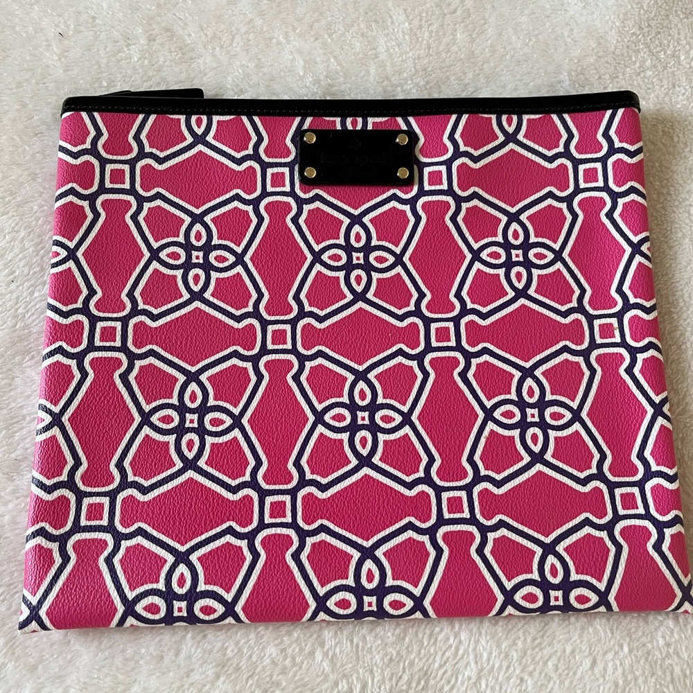 Kate Spade large Pouch